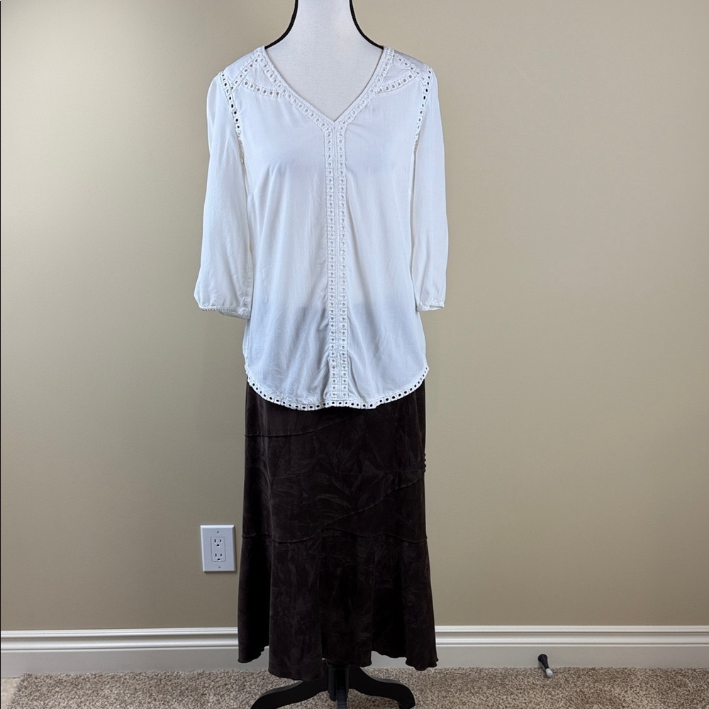 Reitmans Peasant Blouse Off-White Cream V-Neck 3/4 Sleeve Eyelet Trim Size Small - Picture 7 of 14